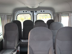 2013款 4系 1.9T 舒适版 12座 国四