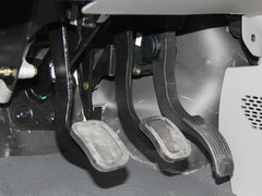 2013款 4系 1.9T 舒适版 12座 国四