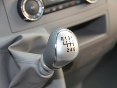 2013款 4系 1.9T 舒适版 12座 国四