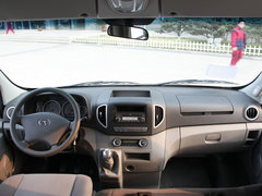 2013款 4系 1.9T 舒适版 12座 国四