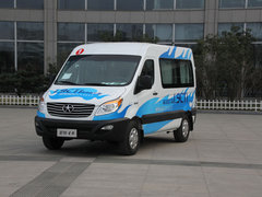 2013款 4系 1.9T 舒适版 12座 国四
