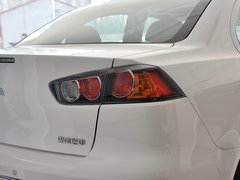 2013款 1.8L 手动 时尚版舒适型
