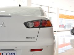2013款 1.8L 手动 时尚版舒适型