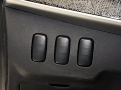 2013款 1.8L 手动 时尚版舒适型