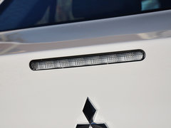 2013款 1.8L 手动 时尚版舒适型