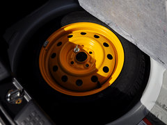 2013款 1.3L 手动 标准型