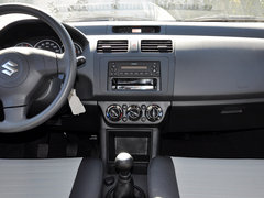 2013款 1.3L 手动 标准型