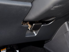 2013款 1.3L 手动 标准型