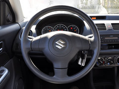 2013款 1.3L 手动 标准型