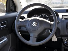 2013款 1.3L 手动 标准型