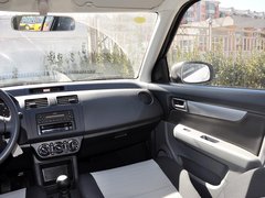 2013款 1.3L 手动 标准型