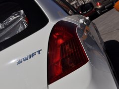 2013款 1.3L 手动 标准型