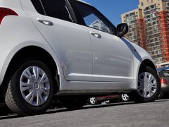 2013款 1.3L 手动 标准型