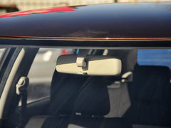 2013款 1.5L 自动 时尚型