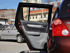 2013款 1.5L 自动 时尚型