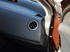 2013款 1.5L 自动 时尚型