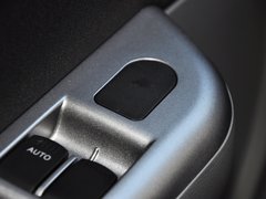 2013款 1.5L 自动 时尚型