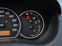 2013款 1.5L 自动 时尚型