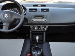 2013款 1.5L 自动 时尚型