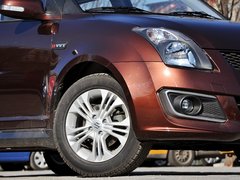 2013款 1.5L 自动 时尚型