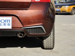 2013款 1.5L 自动 时尚型