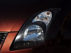 2013款 1.5L 自动 时尚型