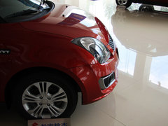 2013款 1.5L 自动 时尚型