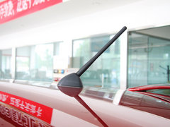 2013款 1.5L 自动 时尚型