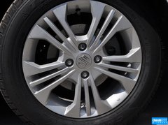 2013款 1.5L 手动 运动型