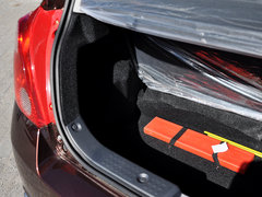 2013款 1.5L 自动 运动型