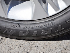 2013款 1.5L 自动 运动型