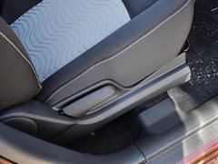 2013款 1.5L 自动 运动型