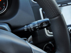 2013款 1.5L 自动 运动型