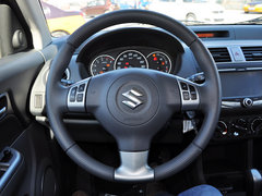 2013款 1.5L 自动 运动型
