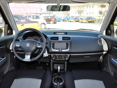 2013款 1.5L 自动 运动型