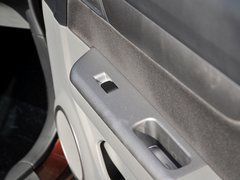 2013款 1.5L 自动 运动型