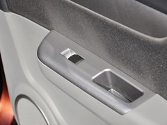雨燕 2013款 1.5L 自动 运动型