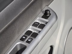 2013款 1.5L 自动 运动型