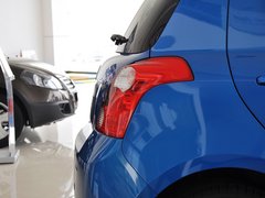 2013款 1.5L 自动 运动型