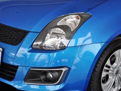 2013款 1.5L 自动 运动型