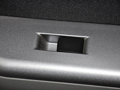 2013款 1.5L 自动 运动型
