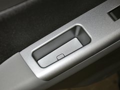 2013款 1.5L 自动 运动型