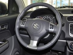 2013款 1.5L 自动 运动型