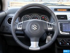 2013款 1.5L 自动 运动型