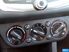 2013款 1.5L 自动 运动型