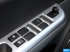2013款 1.5L 自动 运动型