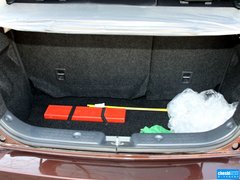 2013款 1.5L 自动 运动型