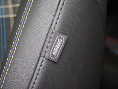 2013款 1.6L AT COOPER版 4座