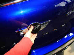 2013款 1.6L AT COOPER版 4座
