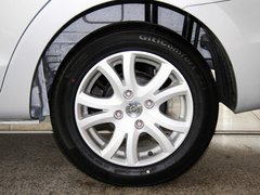 2013款 1.5L 手动 标准型